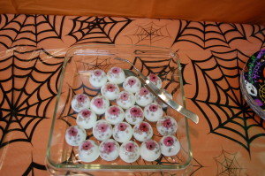 eyeball treats for a Halloween party