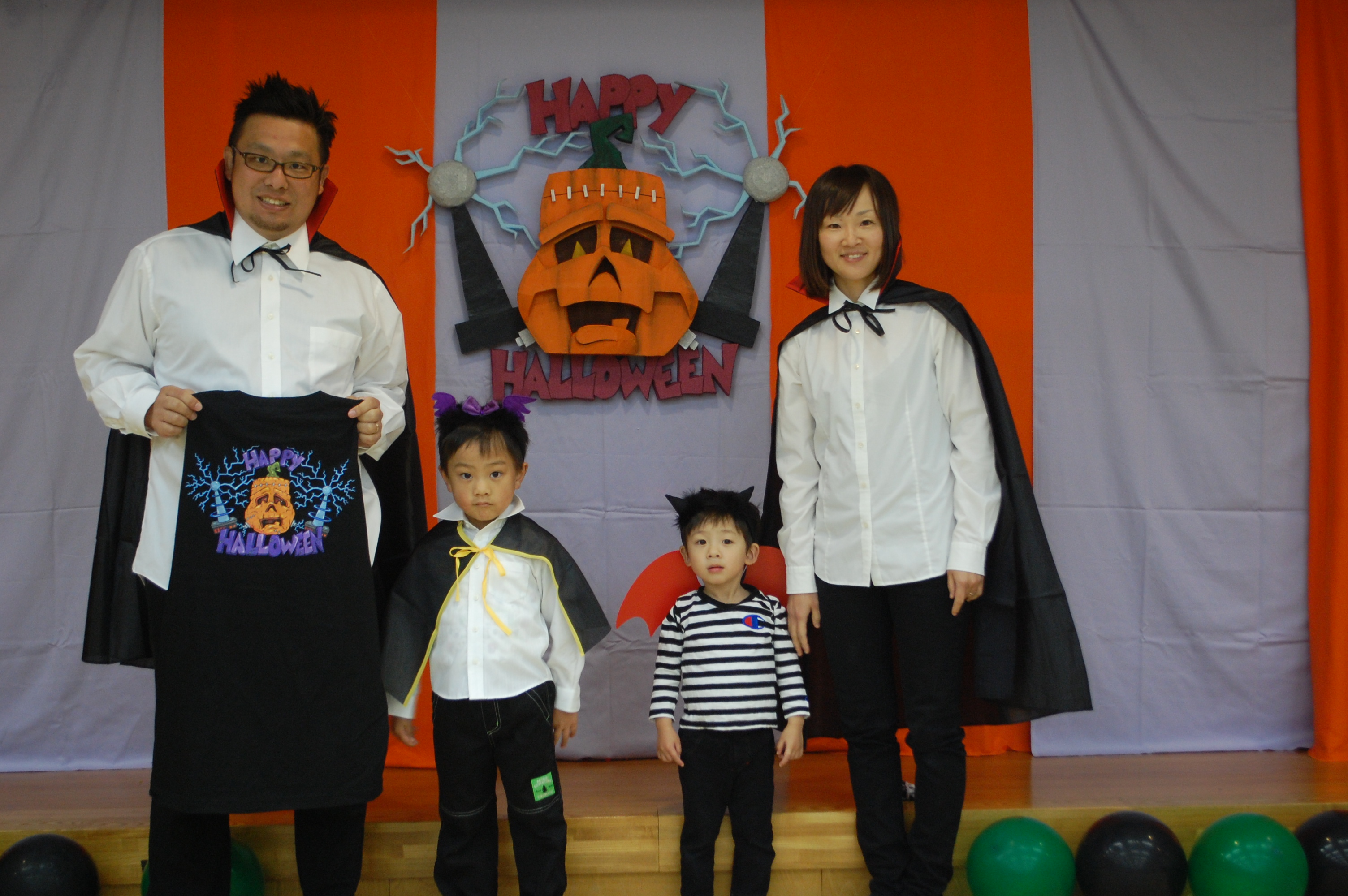 2015 Halloween Party - Frankenstein's Laboratory Theme 101