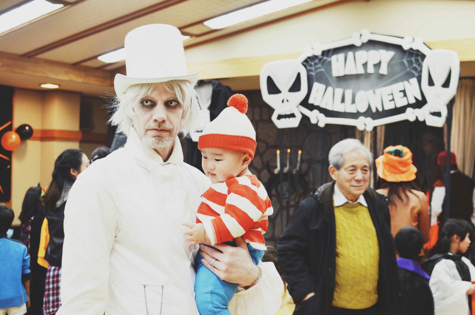 2017 Halloween Party - Ghost Theme 1