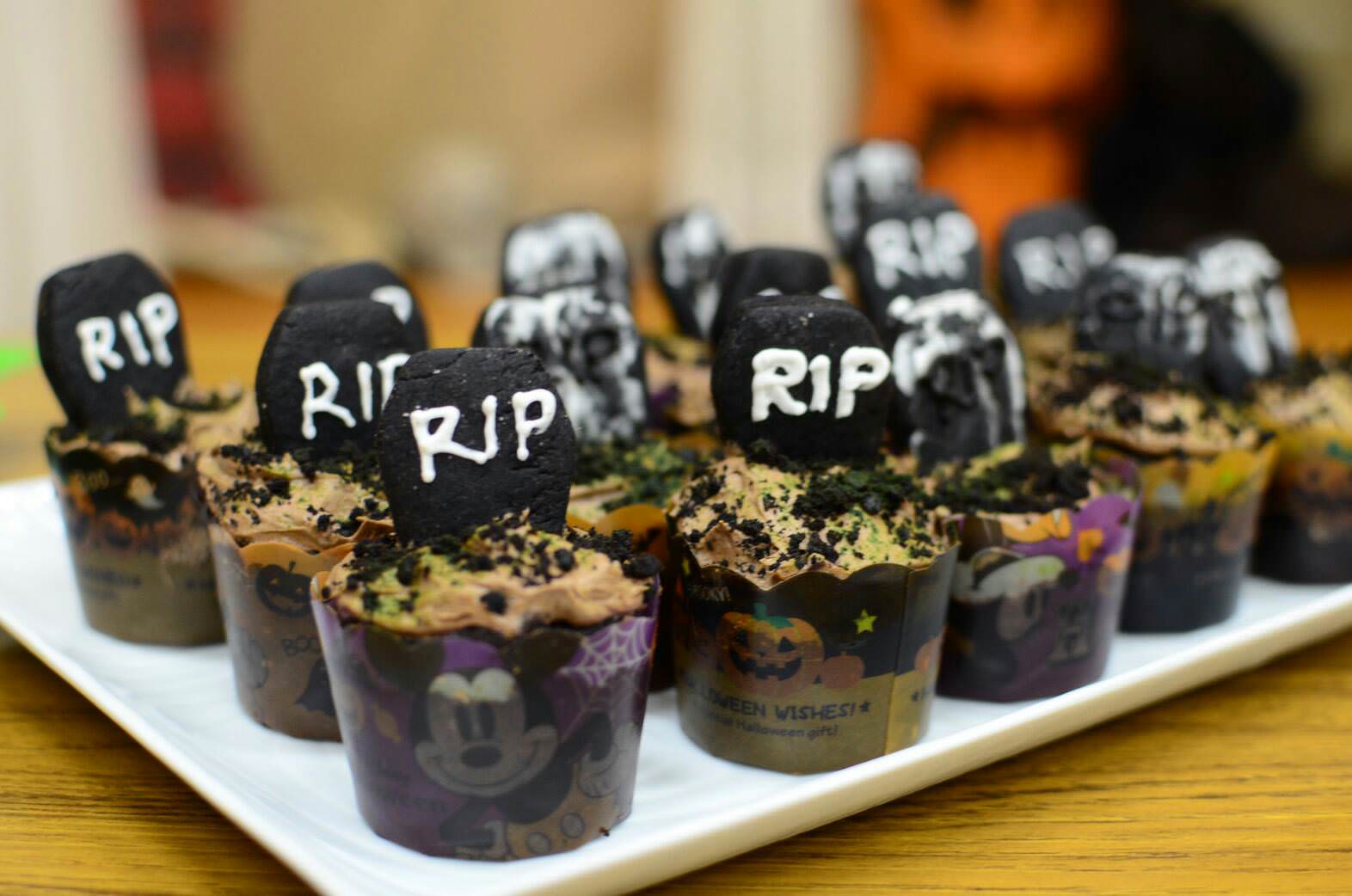 2017 Halloween Party - Ghost Theme 14