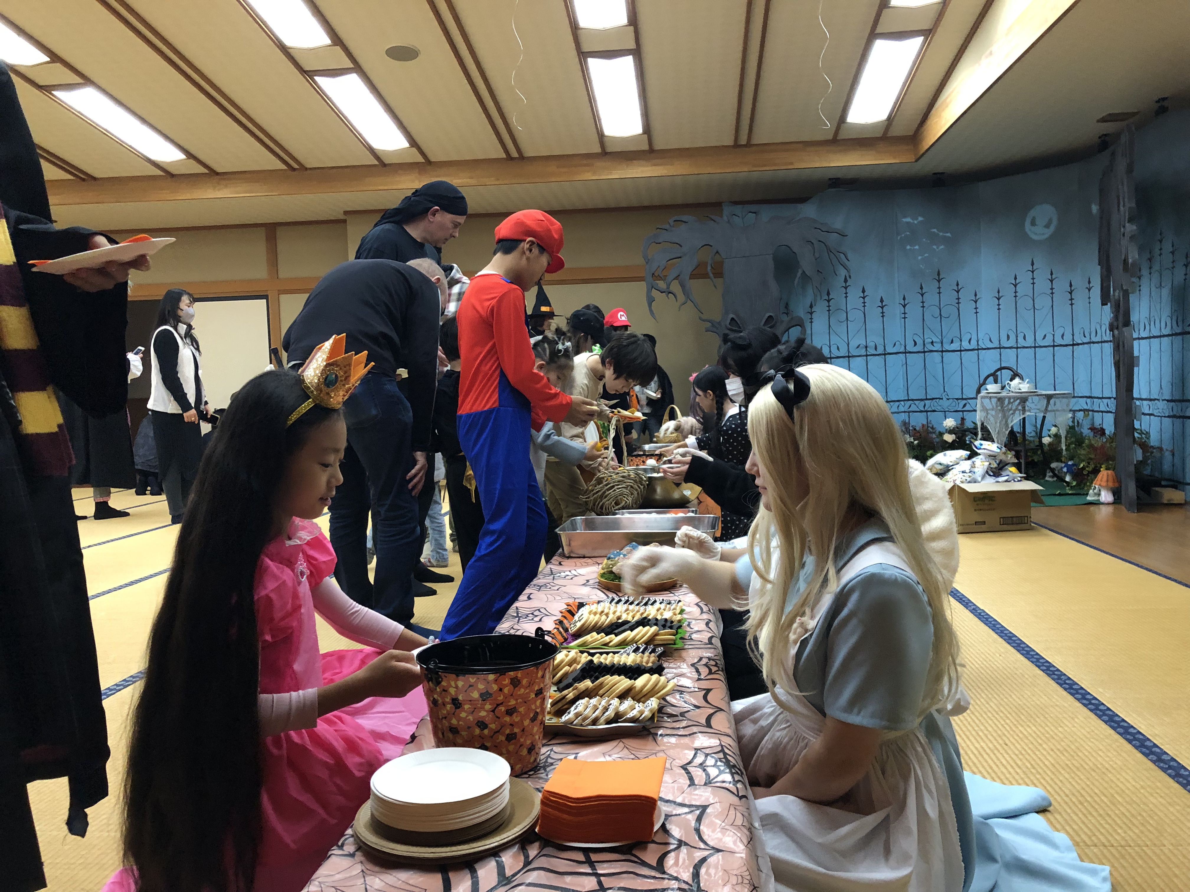 2023 Halloween Party - Wonderland Theme 27