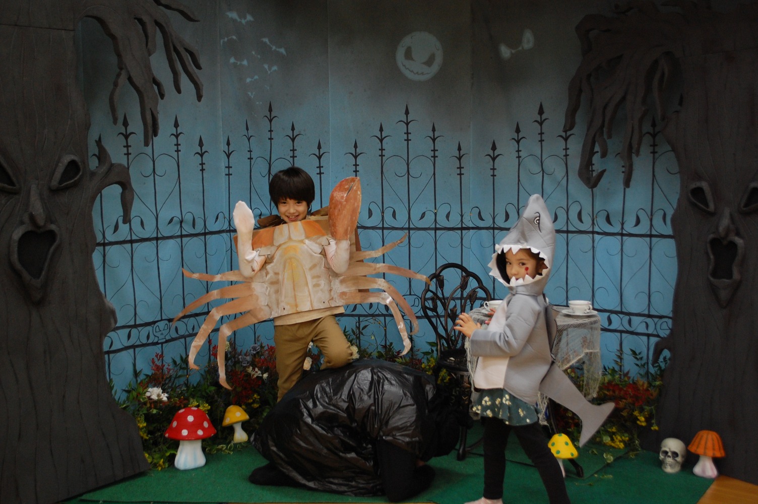 2023 Halloween Party - Wonderland Theme 98